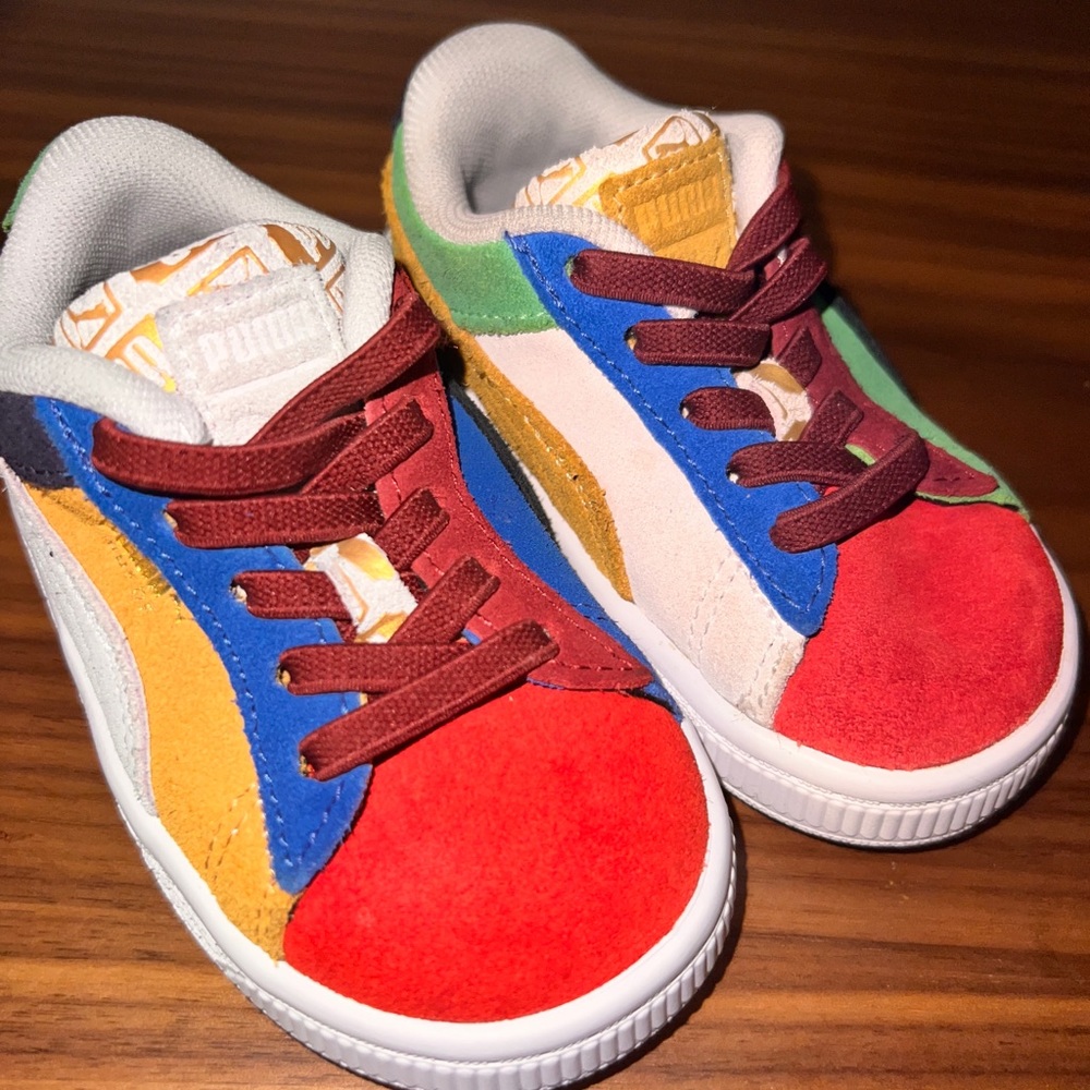 Toddler Boys & Girls Pumas Size 5